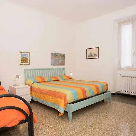 Piazza Deledda 5
